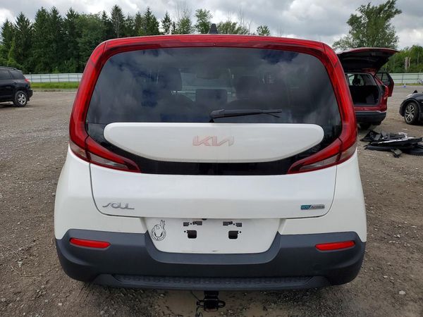2022 KIA SOUL