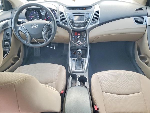 2014 HYUNDAI ELANTRA GLS(Middle)