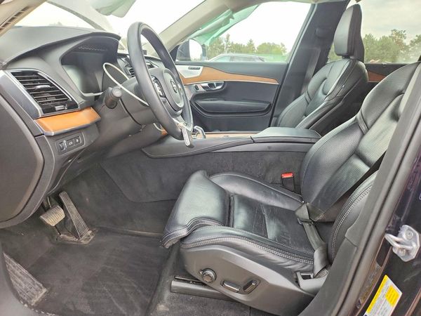 2019 VOLVO XC90 Inscription