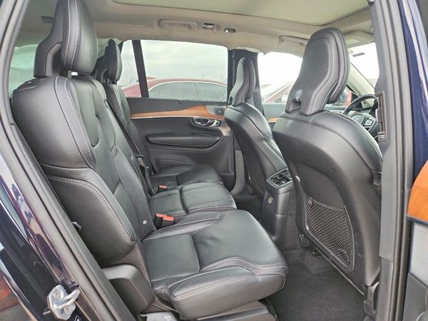 2019 VOLVO XC90 Inscription