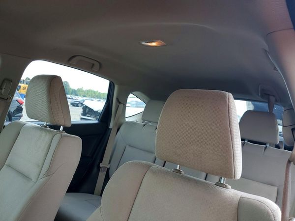 2015 HONDA CRV LX