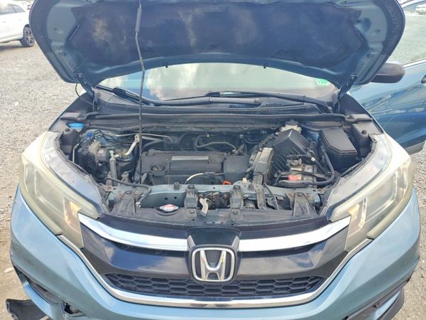 2015 HONDA CRV LX