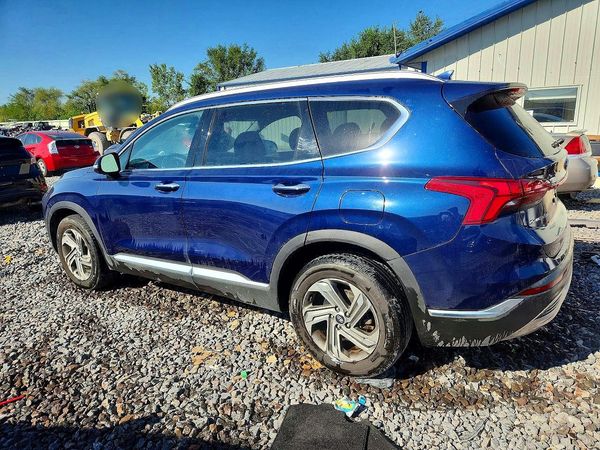 2021 HYUNDAI SANTA FE SEL w/ Premium Pkg