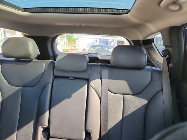 2021 HYUNDAI SANTA FE SEL w/ Premium Pkg