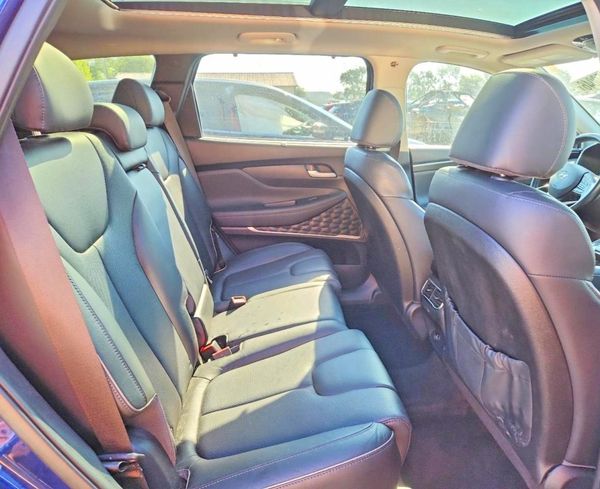 2021 HYUNDAI SANTA FE SEL w/ Premium Pkg