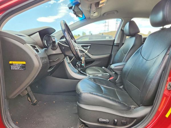 2014 HYUNDAI ELANTRA