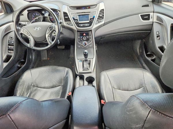 2014 HYUNDAI ELANTRA