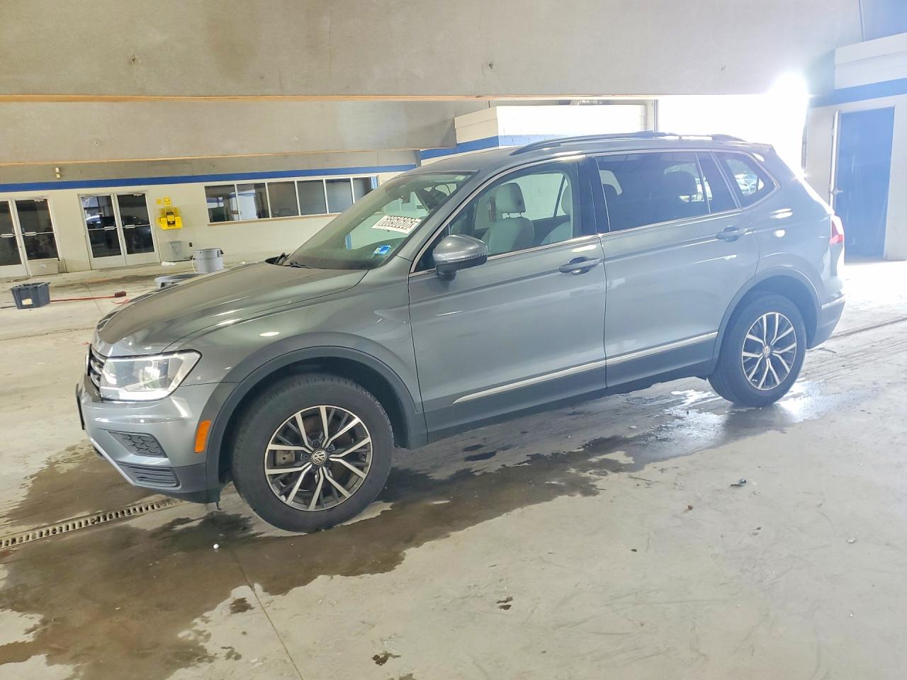 2020 VOLKSWAGEN TIGUAN SE, SEL — Front 3/4