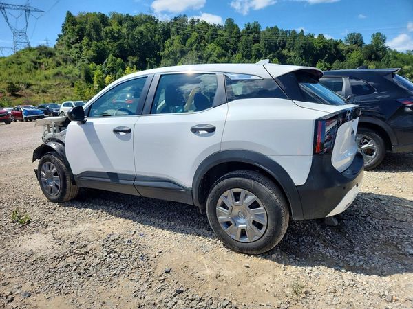 2025 NISSAN KICKS S