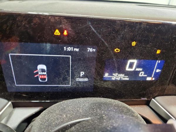 2025 NISSAN KICKS S