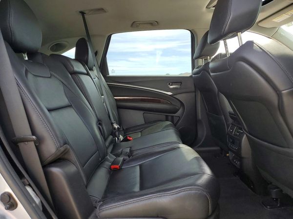 2017 ACURA MDX