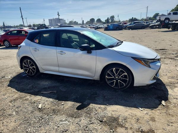 2021 TOYOTA COROLLA