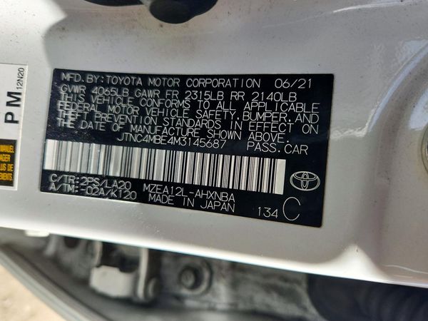 2021 TOYOTA COROLLA