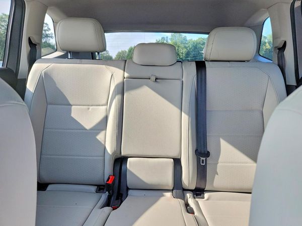 2018 VOLKSWAGEN TIGUAN SE, 4Motion SEL