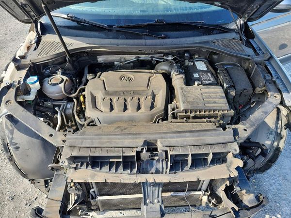 2018 VOLKSWAGEN TIGUAN SE, 4Motion SEL