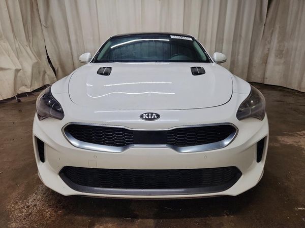 2019 KIA STINGER Premium — DIRF