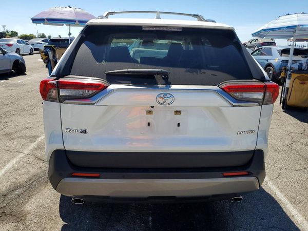 2020 TOYOTA RAV4 Limited