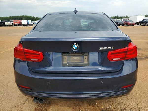 2016 BMW 328