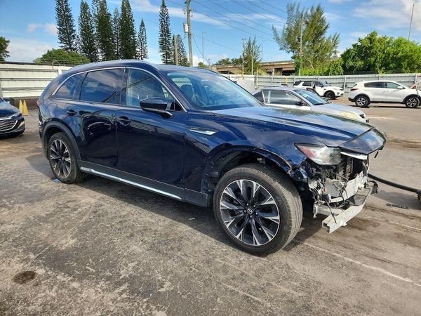 2024 MAZDA CX-90 Premium Package