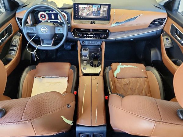 2025 NISSAN ROGUE PLATINUM — CKPT