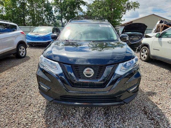 2018 NISSAN ROGUE