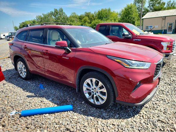 2021 TOYOTA HIGHLANDER Limited