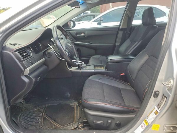 2017 TOYOTA CAMRY