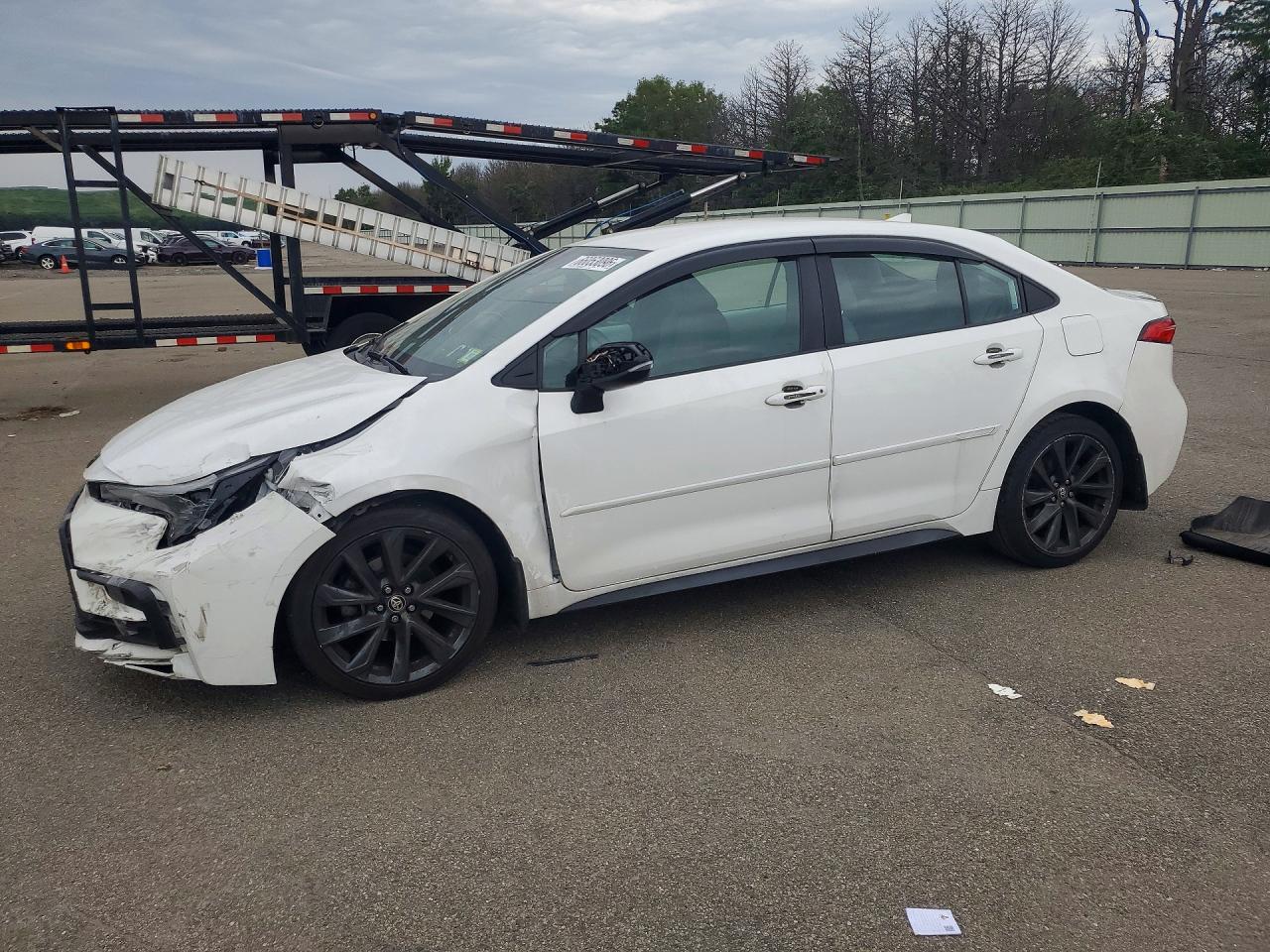 2024 TOYOTA COROLLA