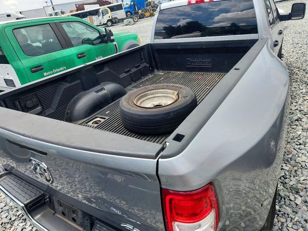 2023 RAM 3500 TRADESMAN CREW CAB 4X4