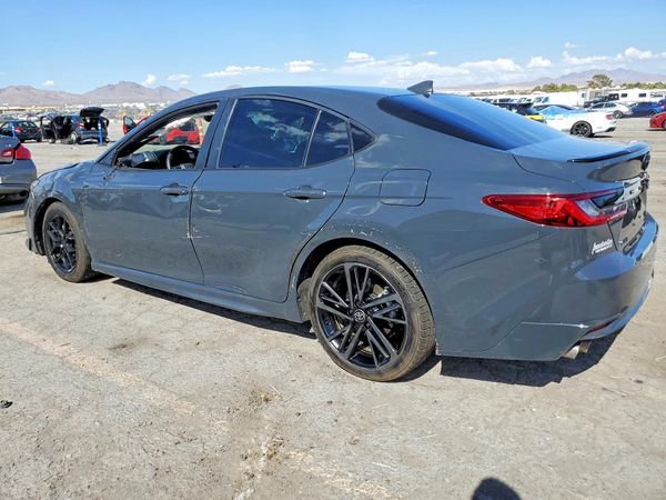 2025 TOYOTA CAMRY