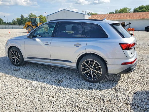 2022 AUDI Q7