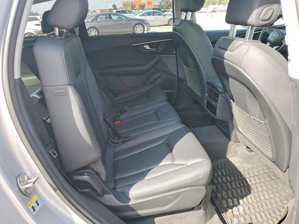 2022 AUDI Q7
