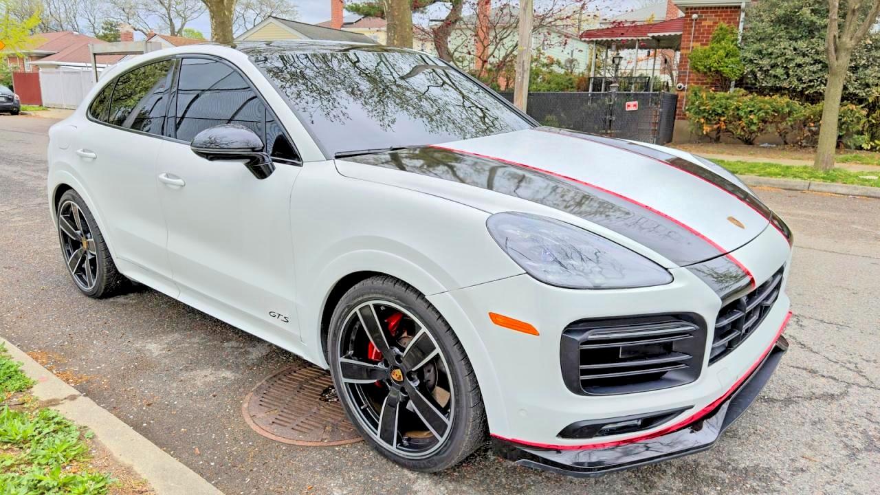 2022 PORSCHE CAYENNE GTS Coupe
