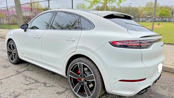 2022 PORSCHE CAYENNE GTS Coupe