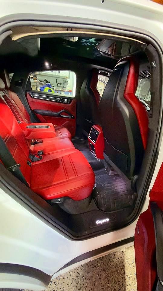 2022 PORSCHE CAYENNE GTS Coupe