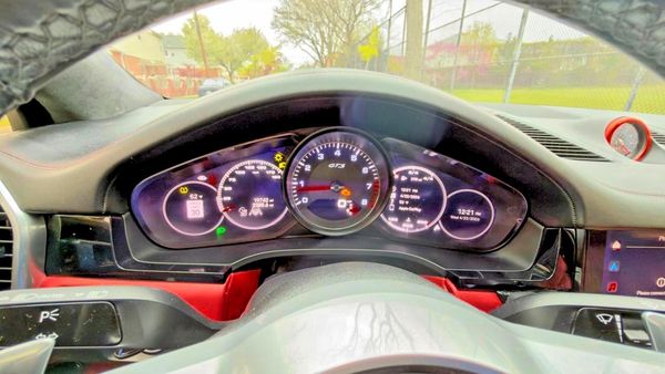 2022 PORSCHE CAYENNE GTS Coupe
