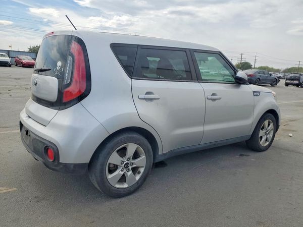 2018 KIA SOUL Base