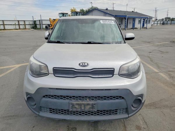 2018 KIA SOUL Base
