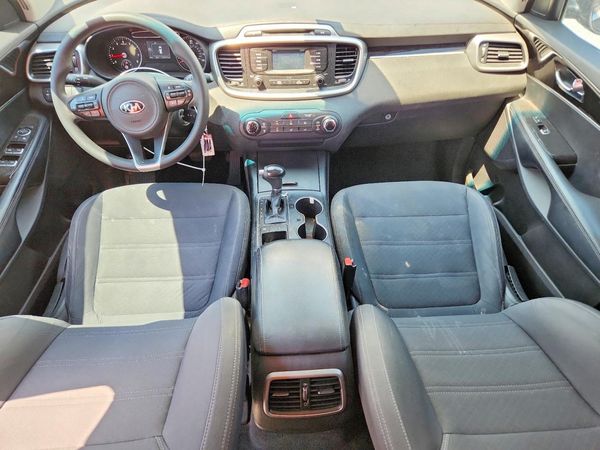 2016 KIA SORENTO