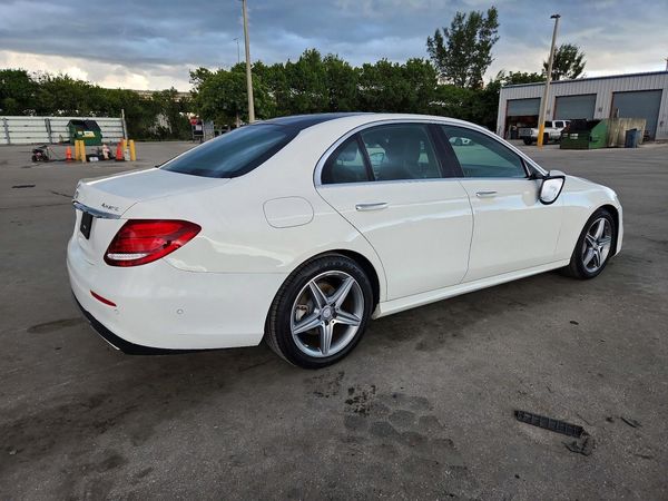 2017 MERCEDES-BENZ E E300-4M