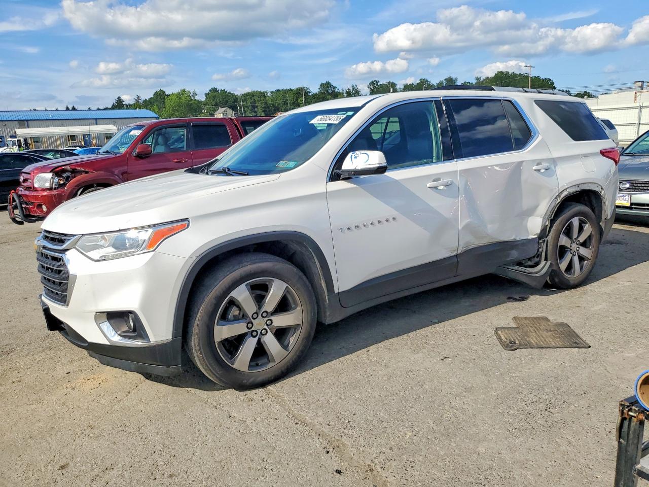 2018 CHEVROLET TRAVERSE LT