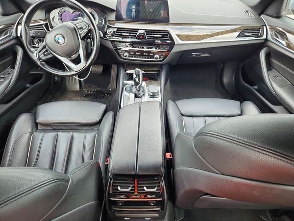 2017 BMW 540