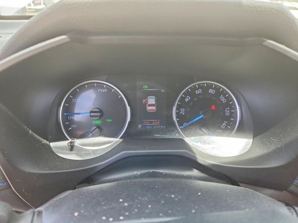 2022 TOYOTA RAV4 SE