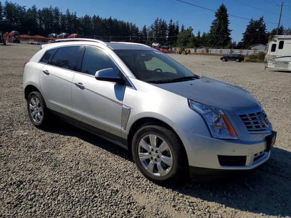 2016 CADILLAC SRX Luxury