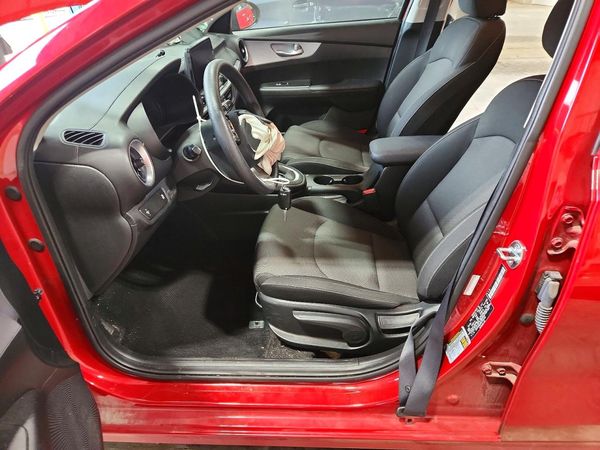 2024 KIA FORTE
