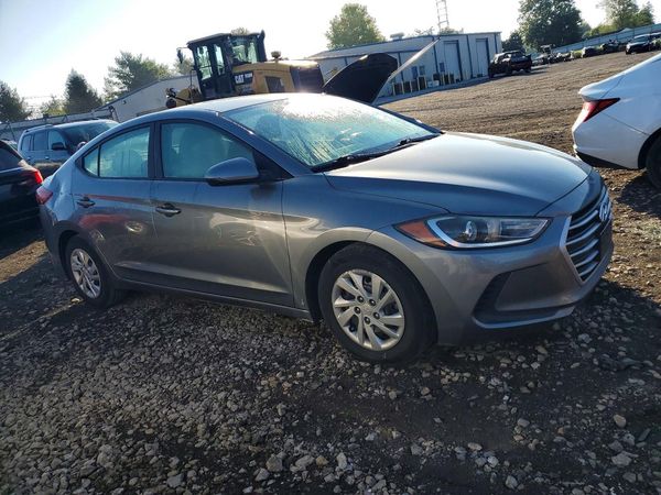 2017 HYUNDAI ELANTRA SE Base — Passenger 3/4