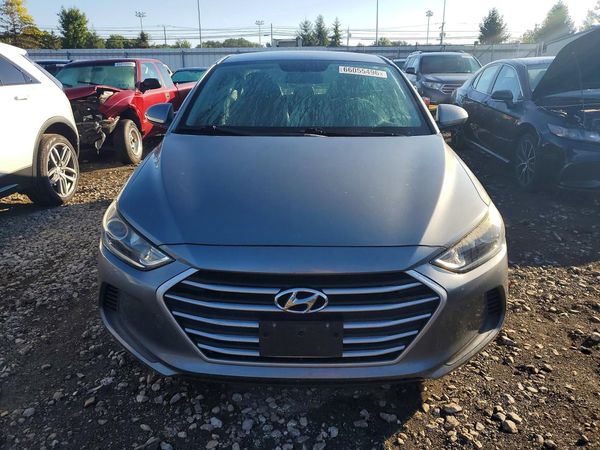2017 HYUNDAI ELANTRA SE Base — DIRF