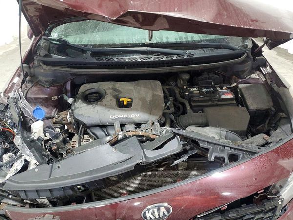 2018 KIA FORTE LX Base