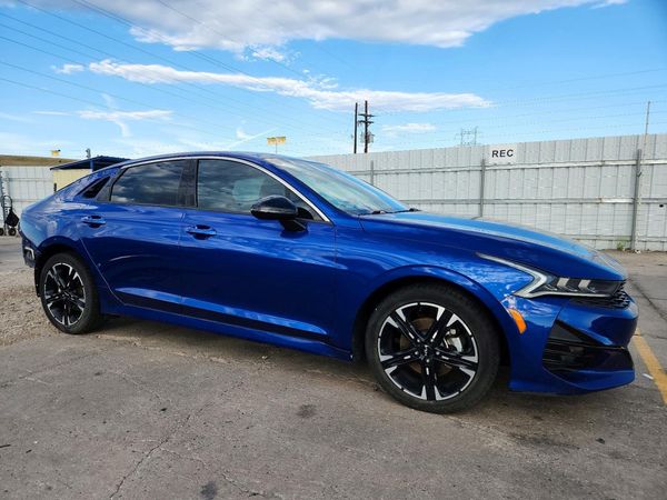 2022 KIA K5 GT-Line