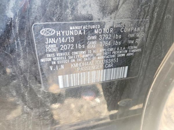 2013 HYUNDAI ELANTRA